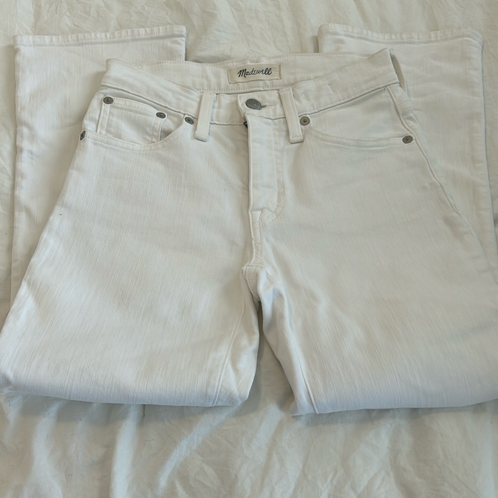 madewell kick out crop jeans , size 23 petite, white